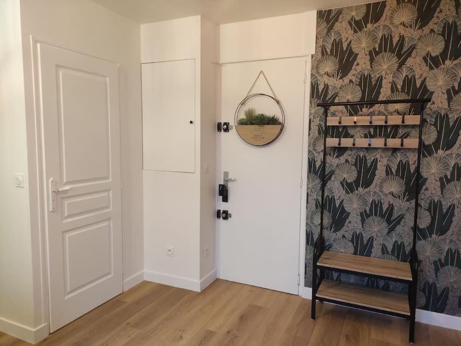 Appartement Idealement Situe Proche Disneyland Et Paris Lagny Eksteriør billede