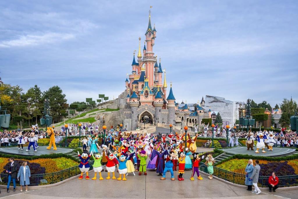 Appartement Idealement Situe Proche Disneyland Et Paris Lagny Eksteriør billede